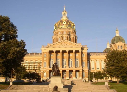 Capitol Building - Summer